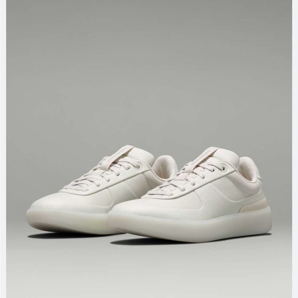 Women’s Lululemon Cityverse Sneaker Jade size 7